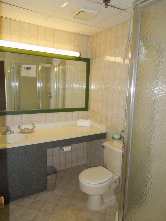 Bay Shore Inn Room photo